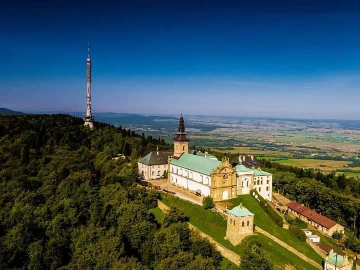 Domek Na Kamieniu Bieliny  ภายนอก รูปภาพ